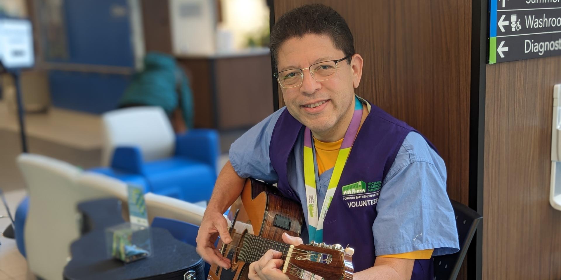 Nursing attendant José Blanco Mendez shares his talent in our hospital lobby