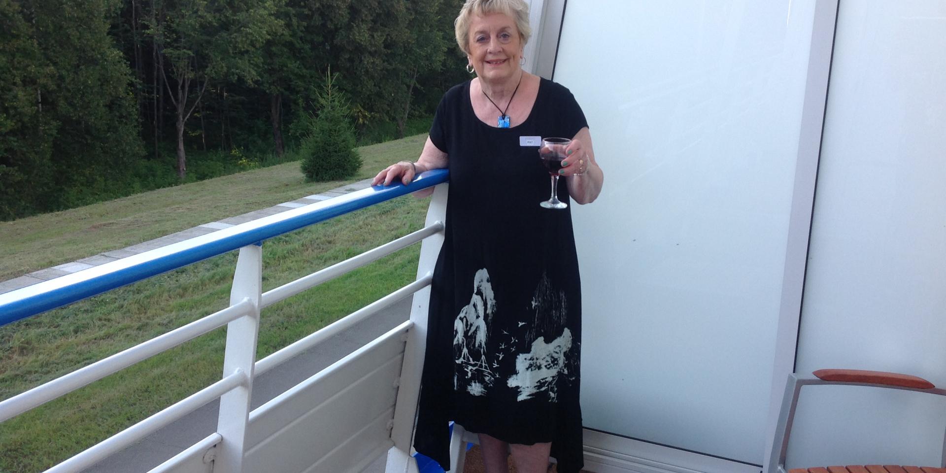 MGH grateful patient donor Patricia Cosway pictured on a balcony