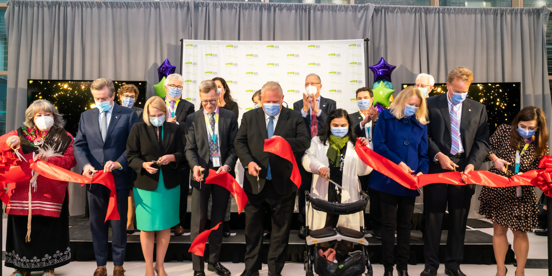 Ceremonial ribbon cutting at the Ken and Marilyn Thomson Patient Care Centre, with honoured guests such as Premier Doug Ford, Mayor John Tory and transformative donors Peter and Diana Thomson.