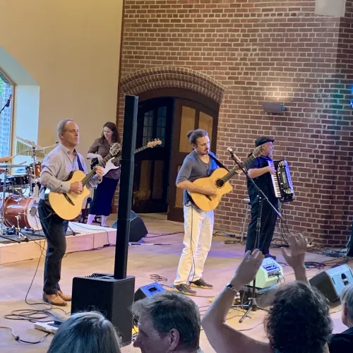 Johannes Linstead: Guitar on Fire! Johannes Linstead: Guitar on Fire!