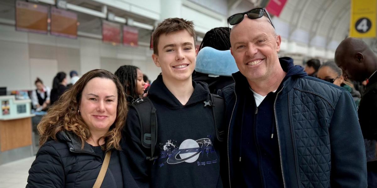 Chris Dulny with his son and wife in an airport Chris Dulny with his son and wife in an airport